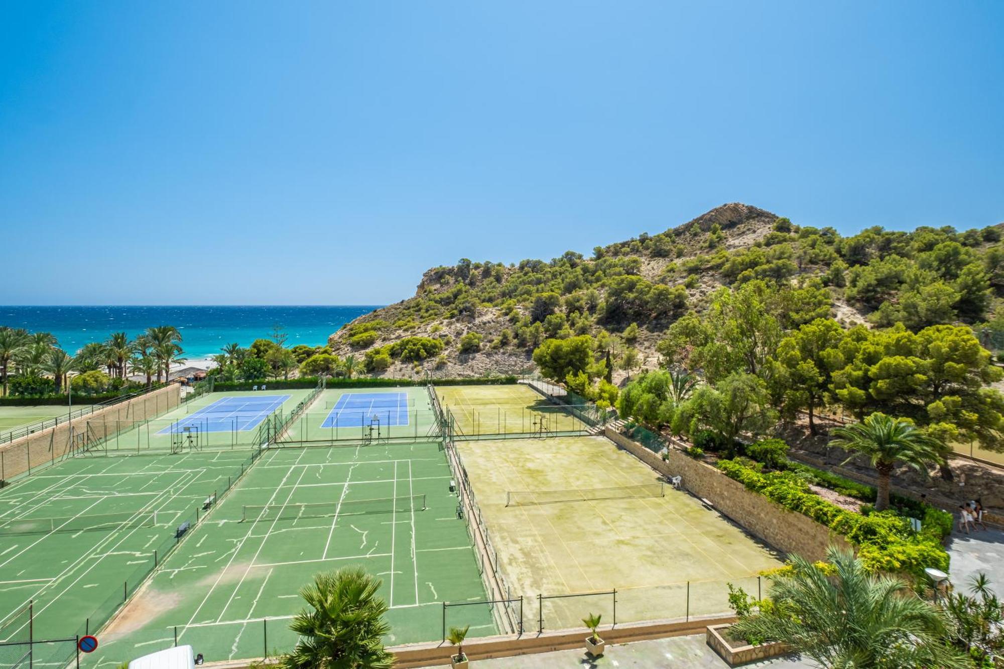 Eurotennis Paradise Beach Apartments Вильяхойоса Экстерьер фото